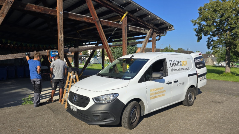 Aufbauwoche H2U Openair Zeughausareal Uster Tag1!